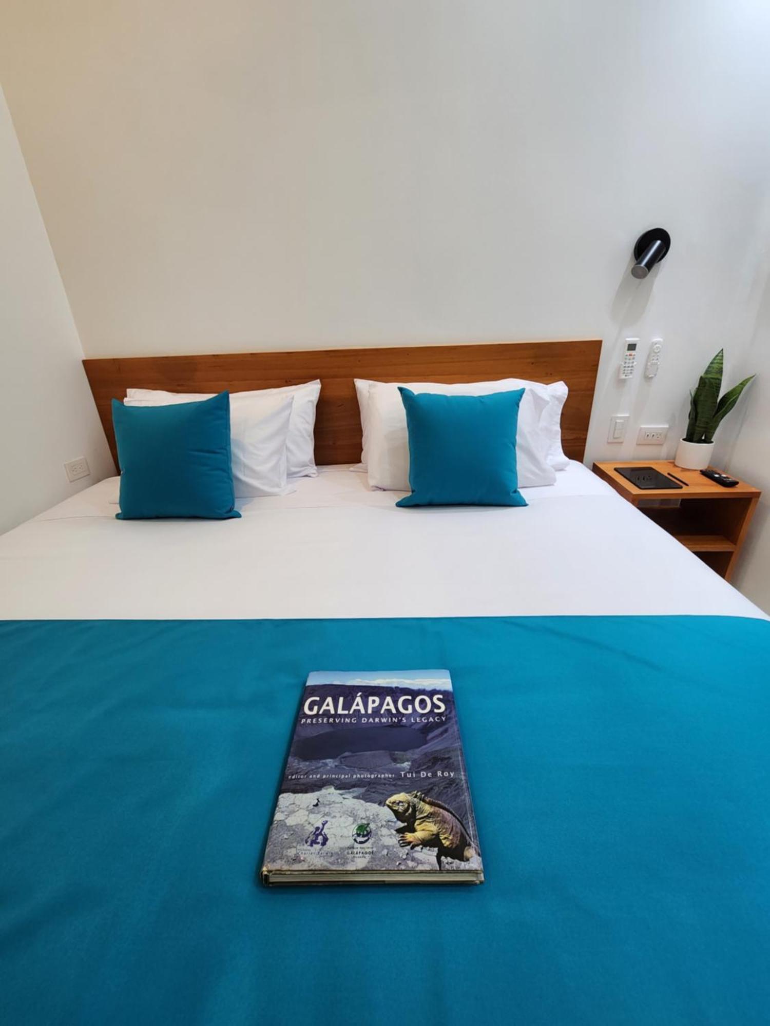 Casa Galapagos By Hostal Fragata Puerto Ayora  Exteriér fotografie